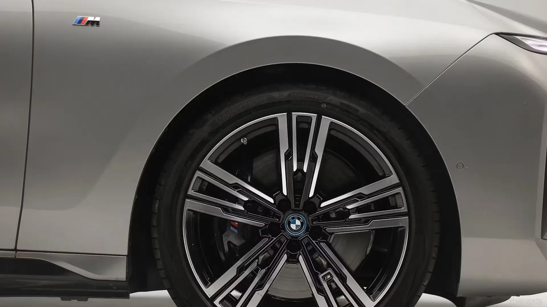 BMW i7 2023